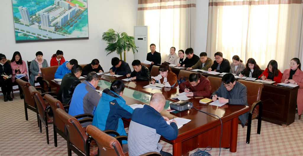1553517526.jpg 立足思政理论课堂 提升教育教学水平.jpg