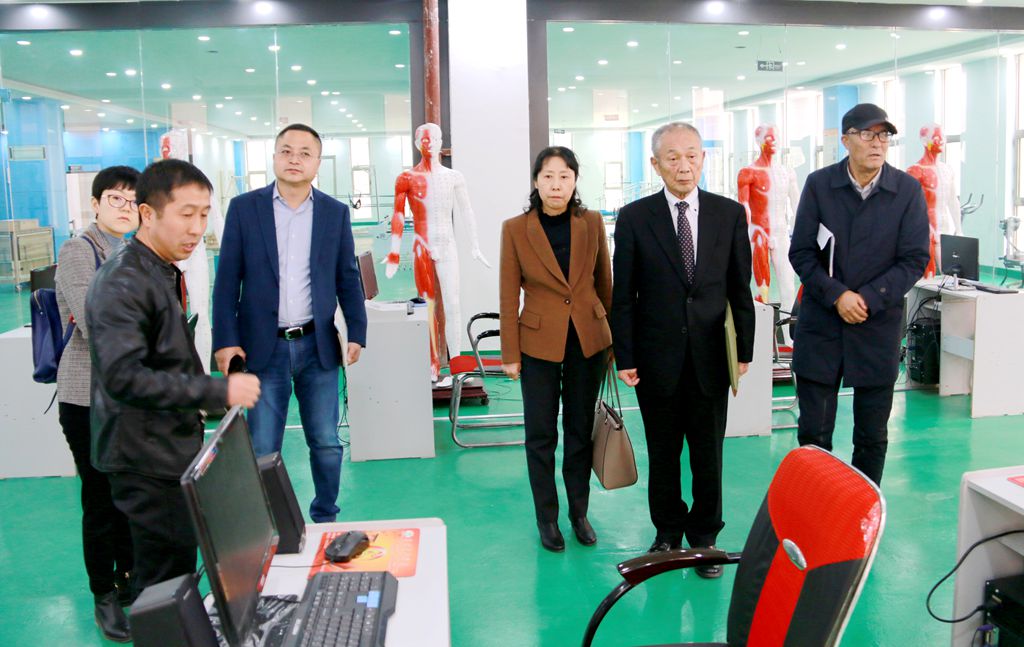 1553834728.jpg 日本近江会理事长一行来beat365官方网站考察交流.jpg